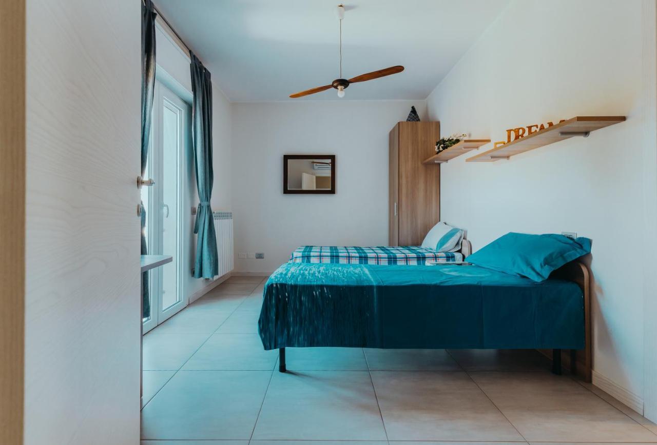 The Attico Διαμέρισμα Padenghe sul Garda Εξωτερικό φωτογραφία