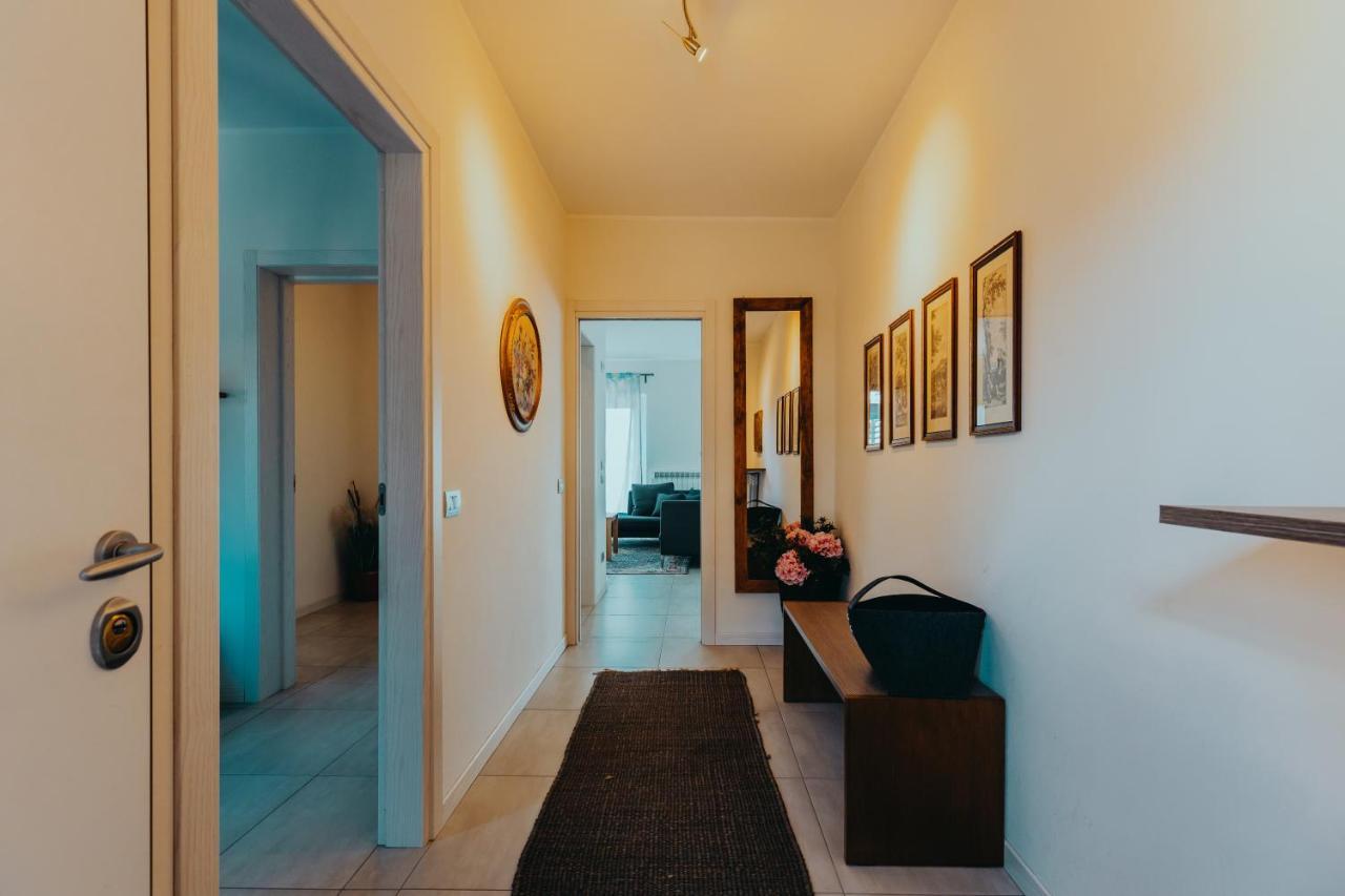 The Attico Διαμέρισμα Padenghe sul Garda Εξωτερικό φωτογραφία